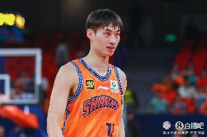 多样化赛事频道-媒体人：戴昊将在未来两个赛季被上海男篮租借至宁波队