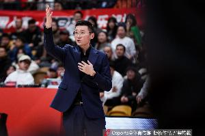 轮番上阵?杜锋&刘维伟都有戏?新疆主帅刘炜将解说总决赛G3