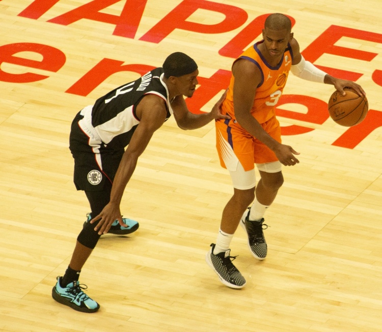 多样化赛事频道-卢盛赞隆多：如保罗般掌控全局，总能助队友创造优质得分良机