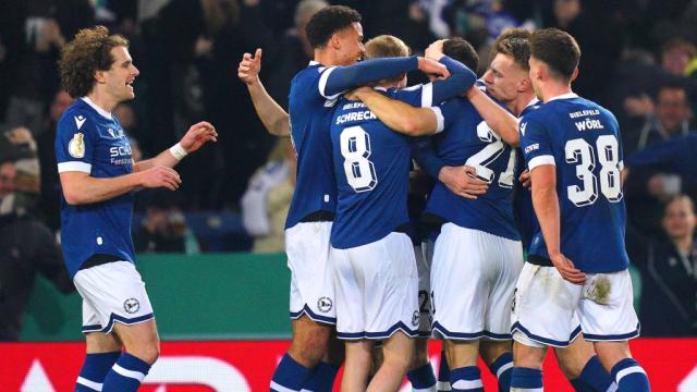 1740557194935044703.png 德丙球队连续两年闯入德国杯四强,比勒梦回10年前