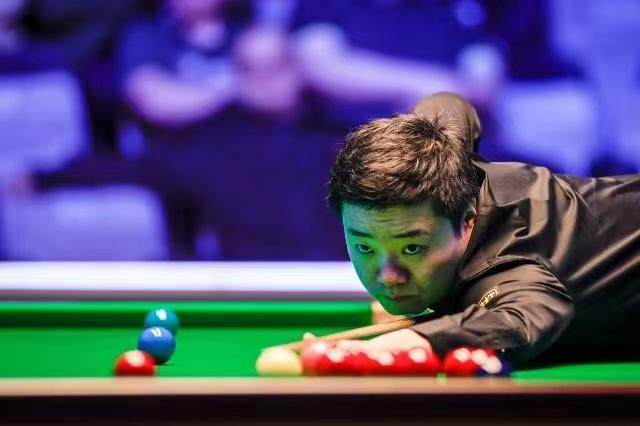 专业体育直播-【早报】没有奇迹！曼联不敌拜仁欧冠小组垫底出局！