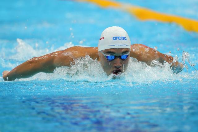 官网-世锦赛杨浚瑄赢游泳首金 汪顺无缘200个人混决战